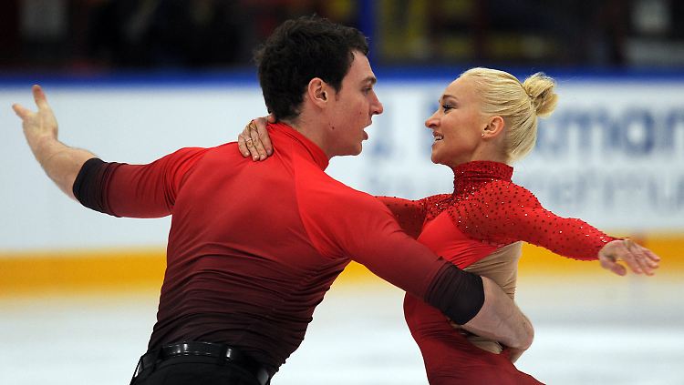 Aljona Savchenko und ihr neuer Partner Bruno Massot.