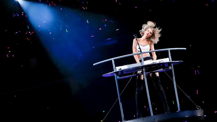 Taylor Swift.