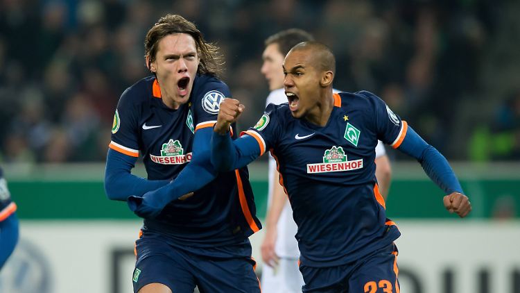 Viermal durfte Werder Bremen in Gladbach jubeln, das in den vergangenen drei Pflichtspielen stolze dreizehn Gegentore kassierte.