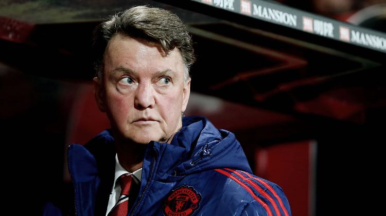 Louis van Gaal und seine Spieler - offenbar keine so glückliche Verbindung derzeit.