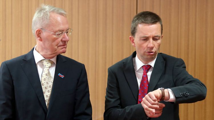 Bleiben als Tandem erhalten: Hans-Olaf Henkel folgt weiter Bernd Lucke.