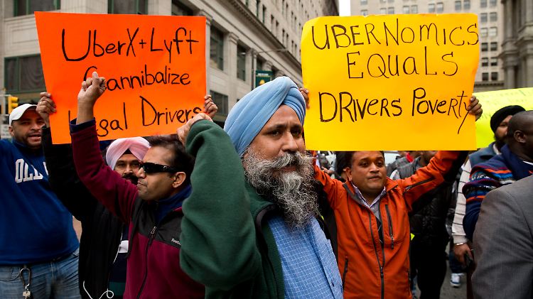 Taxifahrer, wie hier in New York, protestieren regelmäßig gegen die als unfair wahrgenommene Konkurrenz durch Uber & Co. 