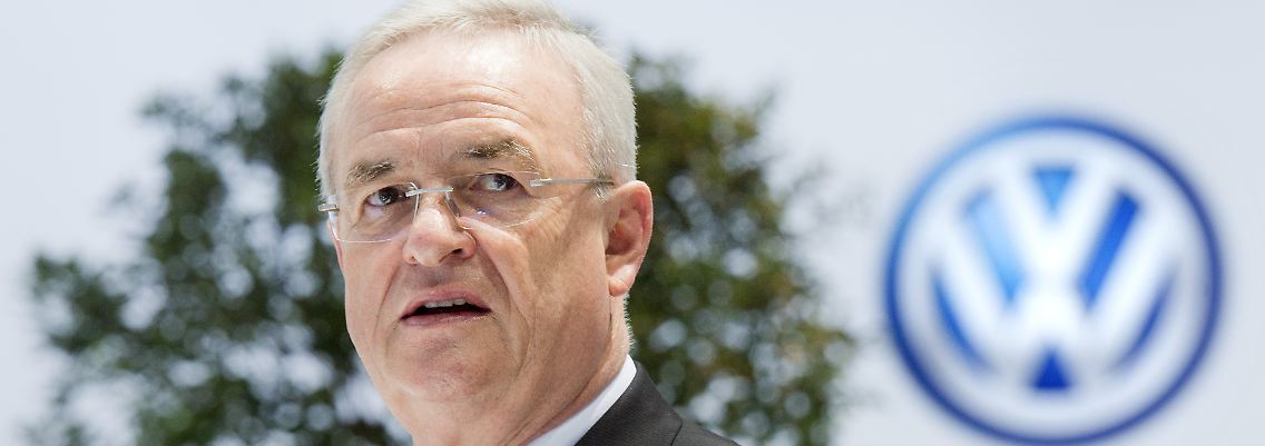 Im Mai gewann er noch den Machtkampf gegen Ferdinand Piech, im September muss er selbst gehen: Martin Winterkorn.