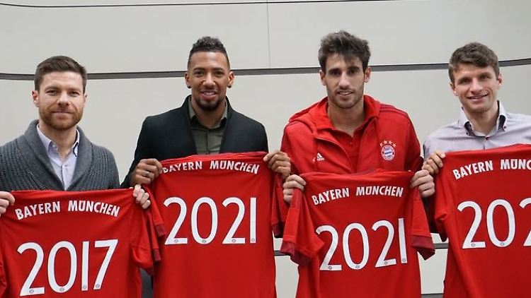Alsonso, Boateng, Martinez und Müller bleiben - für lange Zeit.