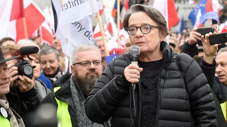 "Demokratie ist wie frische Luft, ohne die man nach kurzer Zeit im Smog erstickt", sagte Agnieszka Holland.