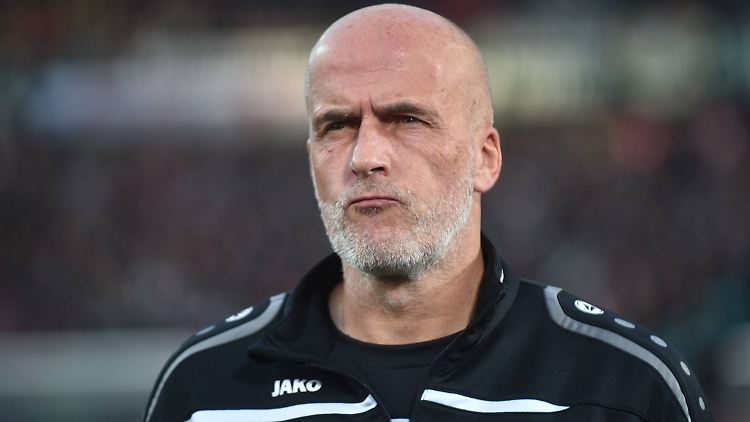 "Ich habe aktuell im Umfeld von Hannover 96 nicht mehr dieses Vertrauen gespürt": Michael Frontzeck.