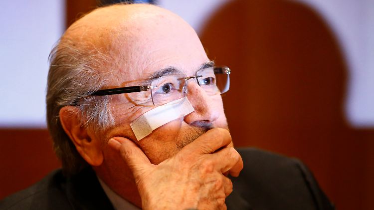 "Ich schäme mich dafür, dass dieses Komitee existiert": Joseph Blatter.