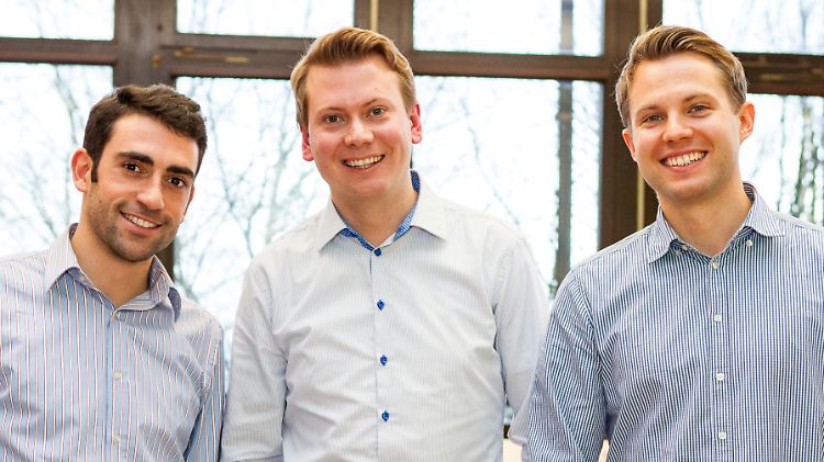 Michael Taheri, Patrick Krell und Patrick Pfäffle ließen sich von Martin Hebler bei der Gründung beraten und sind heute stolze Geschäftsführer von "Liwo", einem alternativen Erfrischungsgetränk.