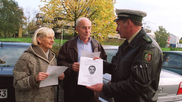 Die Polizei sucht oftmals mit Aufrufen und Aussicht auf Belohnungen nach Augenzeugen.