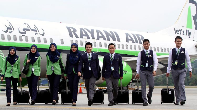 Bei Rayani Air können sich streng muslimische Kunden sicher fühlen.