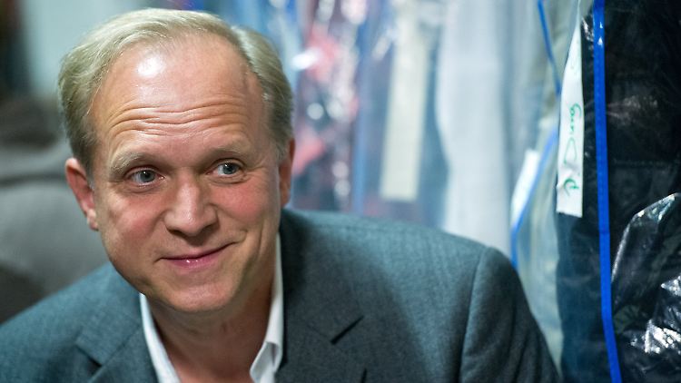 "Tatort"-Kommissar Tukur spielt sich selbst.