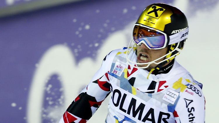 . "Ich habe mein Weihnachtsgeschenk heuer schon früher erhalten. Ich bin unverletzt": Marcel Hirscher.