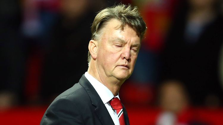 "Natürlich mache ich mir Sorgen um meinen Job":  Louis van Gaal.