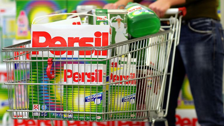 Großeinkauf: Zu den bekannten Konzernmarken wie Persil kommen bald die Produkte des US-Herstellers Sun Products dazu.