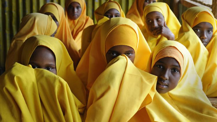 Fast alle Menschen in Somalia sind Muslime.