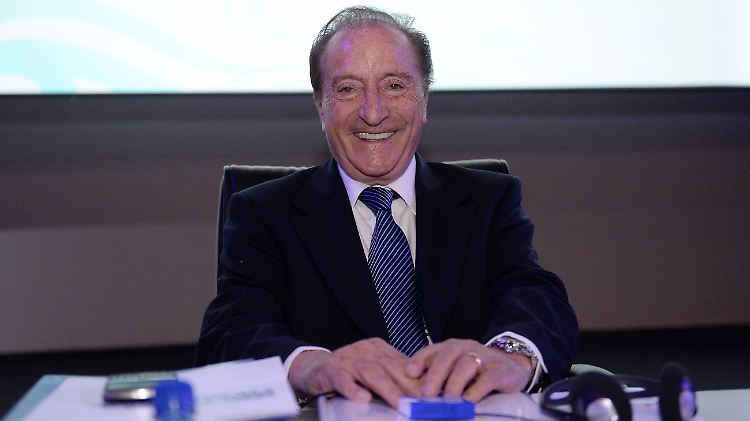 Ein Bild aus besseren Tagen: Eugenio Figueredo 2013 beim Fifa Kongress auf Mauritius. 