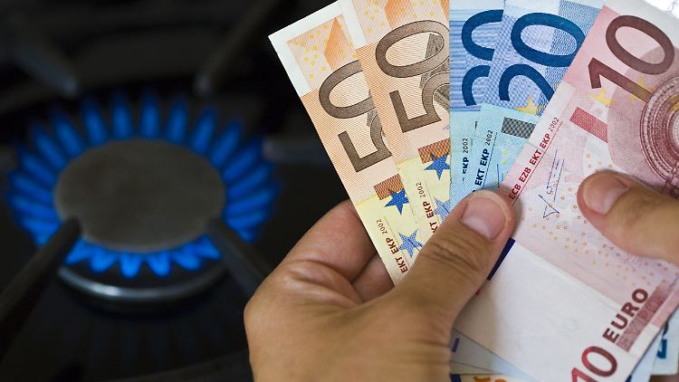 Haben weniger Geld in der Tasche, als sie eigentlich verdienen: die deutschen Endverbraucher