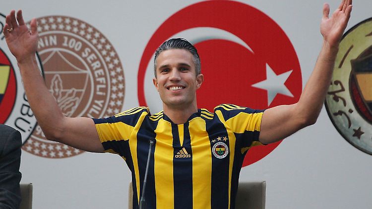 Robin van Persie ist nur einer von vielen Superstars bei Fenerbahce.