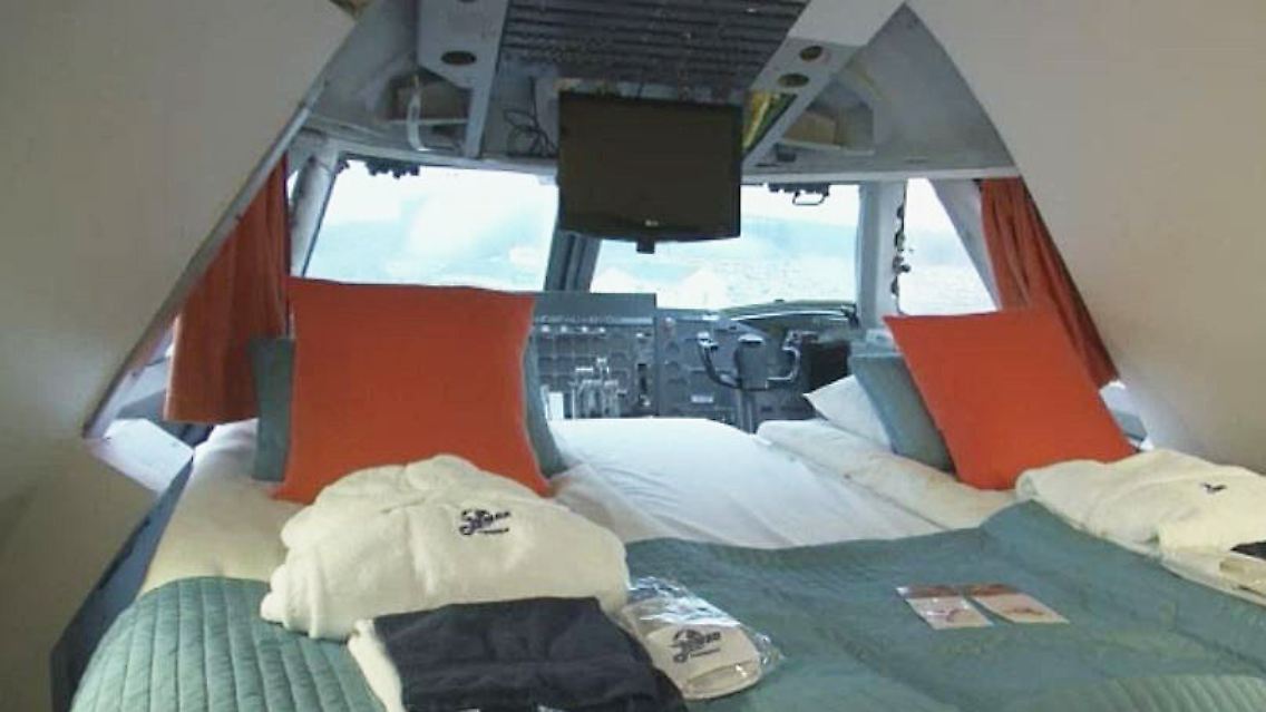 Hotel Cockpit.JPG