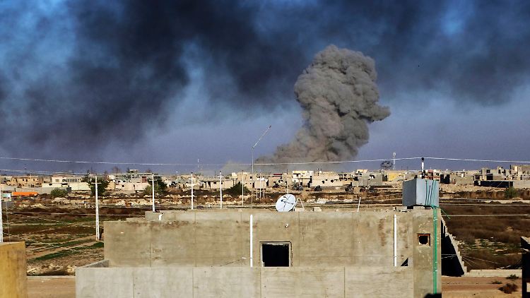 Die von den USA angeführte Militärallianz bombardierte in diesem Monat unter anderem IS-Stellungen im irakischen Ramadi.