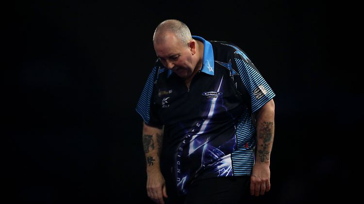 Bitterer Abgang des Rekordchampions: Phil Taylor ist im Achtelfinale der WM ausgeschieden.