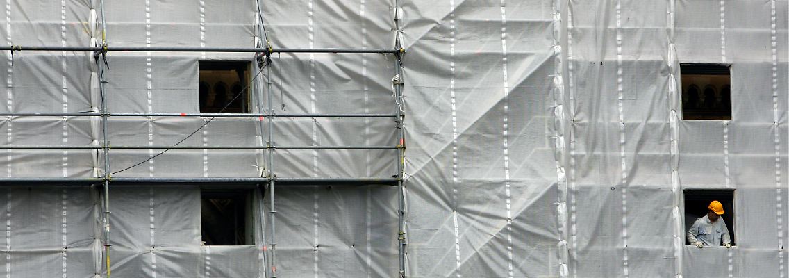 Bislang konnte man in diesem Fall die Kaltmiete mindern. Für den Bauherr war dies ein Druckmittel, die Sanierung schnell durchzuziehen.