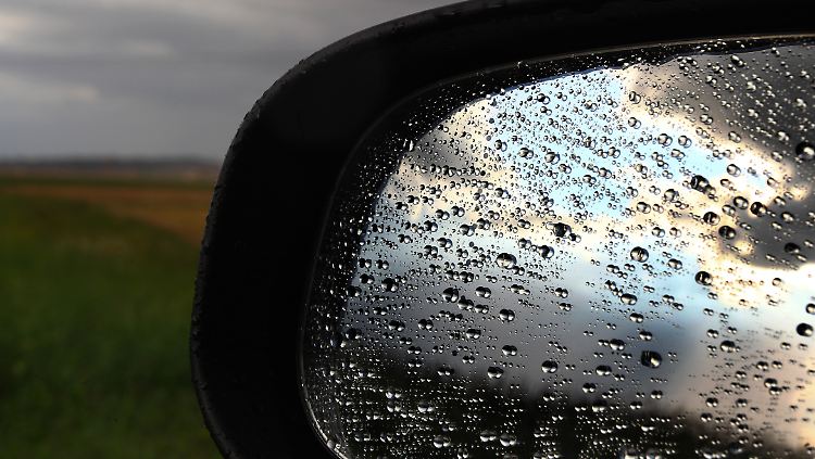 Dunkle Wolken am Autohimmel: Wird 2016 ein Problemjahr?