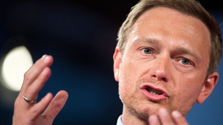 Christian Lindner kritisiert auch die Alleingänge der Bundeskanzlerin.