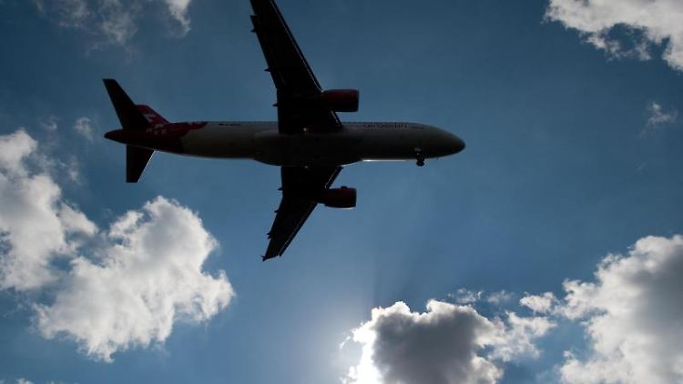 Bei randalierenden Passagieren kann es zu erheblichen Verspätungen kommen.