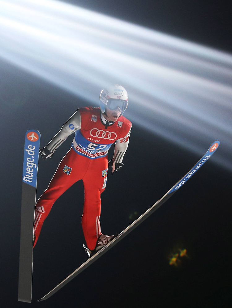 Knackt in Durchgang zwei als Erstes die 130-Meter-Marke: Anders Fannemel.