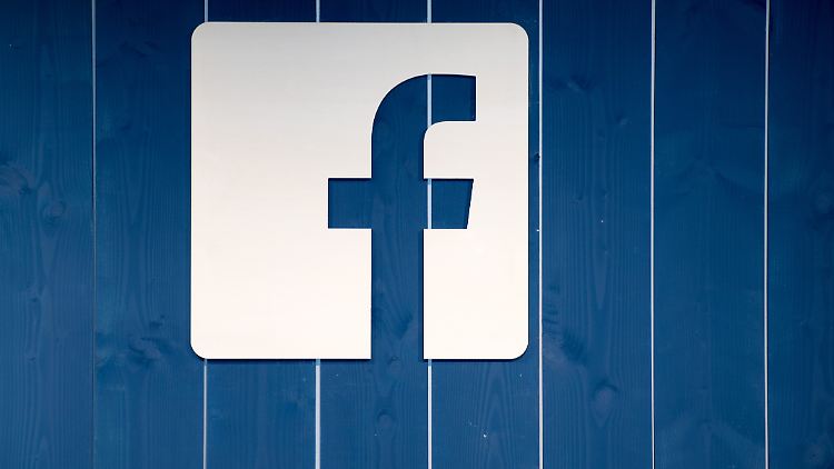 Facebook bemüht sich darum, eine Lösung zu finden, die der Familie hilft und die die Privatsphäre Dritter schützt.
