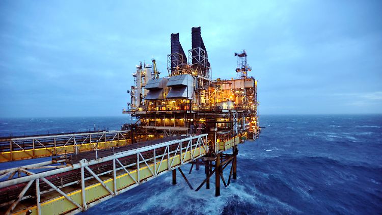 Im April 2004 war Öl der Nordsee-Sorte Brent zuletzt so günstig wie derzeit.