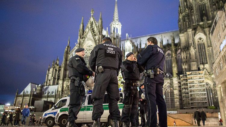 Die meisten Verdächtigen sind namentlich noch nicht bekannt.