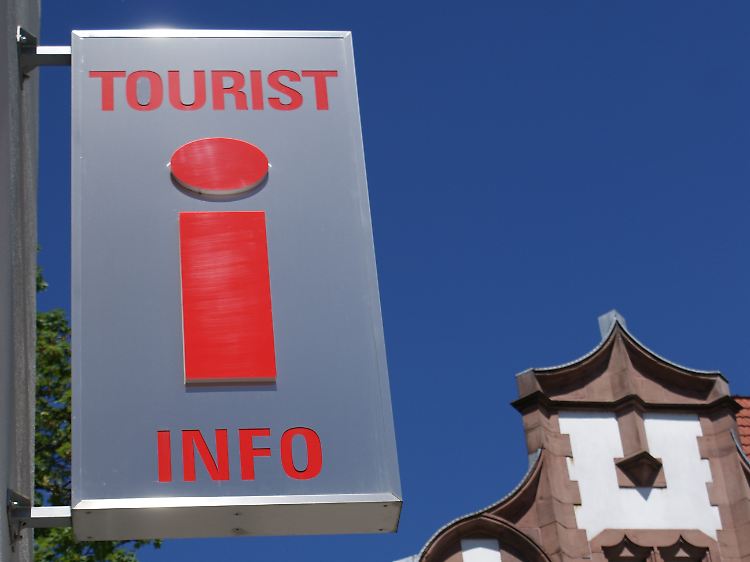 tourinfo.jpg