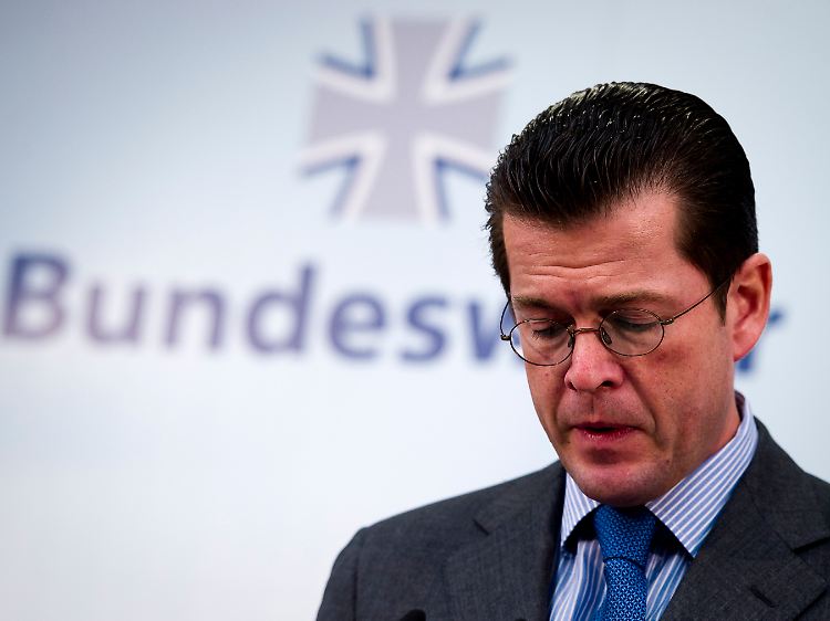 Verteidigungsminister Guttenberg muss wieder einen toten Soldaten vermelden. Das sei alles andere als ein Ritual, betont er.