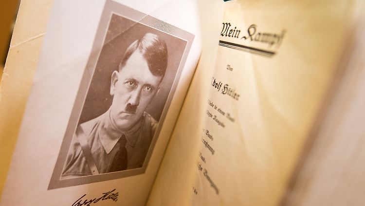 Originalausgabe von "Mein Kampf": Die neue Ausgabe ist mit ausführlichen Kommentaren versehen.