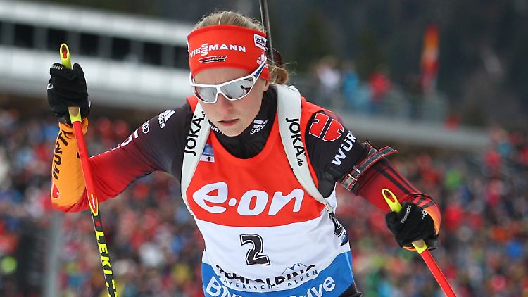 Vorneweg: Franziska Hildebrand.