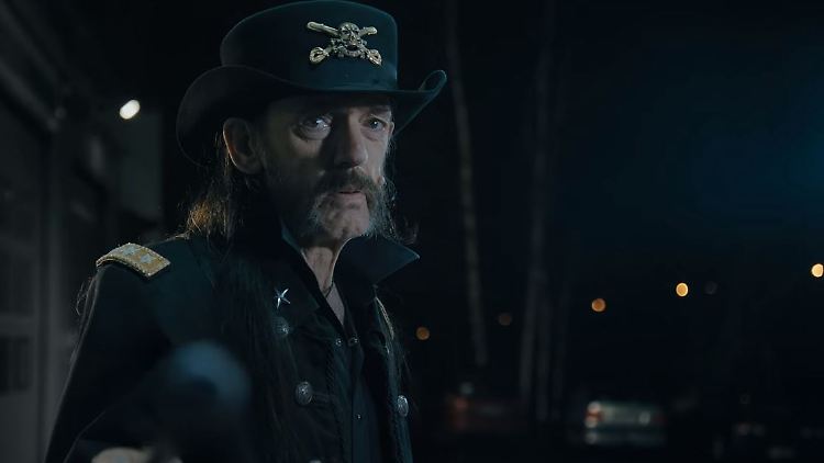"Du Arschloch": Lemmy Kilmister.