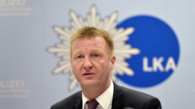 NRW-Innenminister Ralf Jäger wird vorgeworfen, die Situation schönzureden.