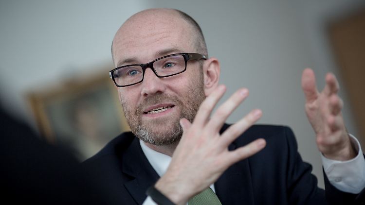 Für Peter Tauber ist das schwarz-grüne Bündnis in Hessen ein gutes Vorbild für den Bund.