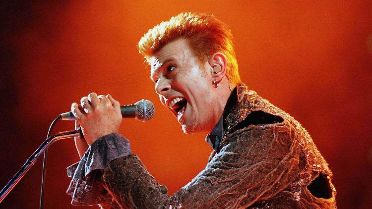 Vorbild im Wandel: Über die Jahrzehnte blieb sich Bowie trotz aller Veränderungen treu. 