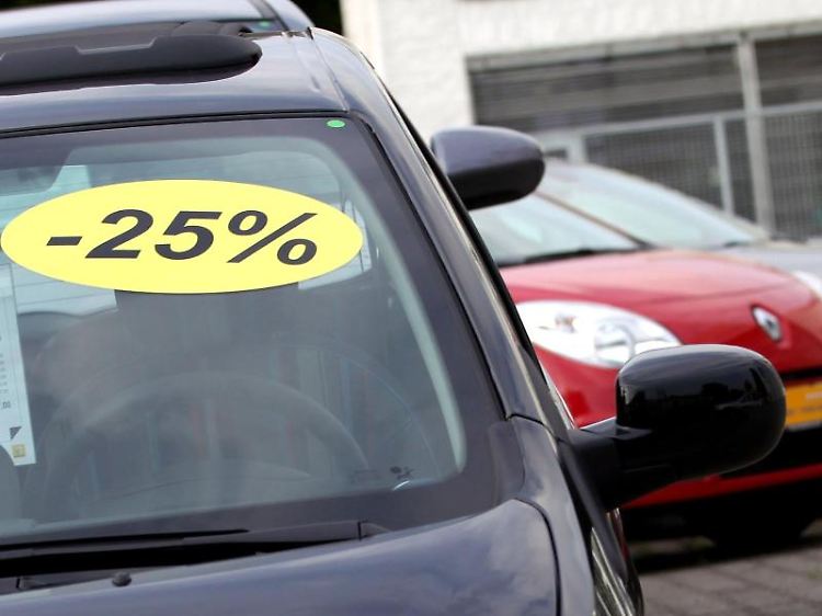 Autohändler verdienen erst durch den Weiterverkauf. Doch mit viel Abschlag müssen private Verkäufer rechnen?