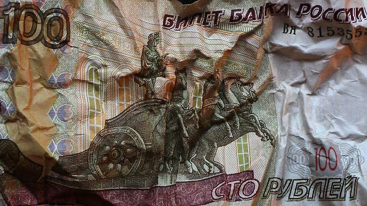 Seit Beginn der Ukraine-Krise hat der Rubel rund 60 Prozent an Wert verloren.