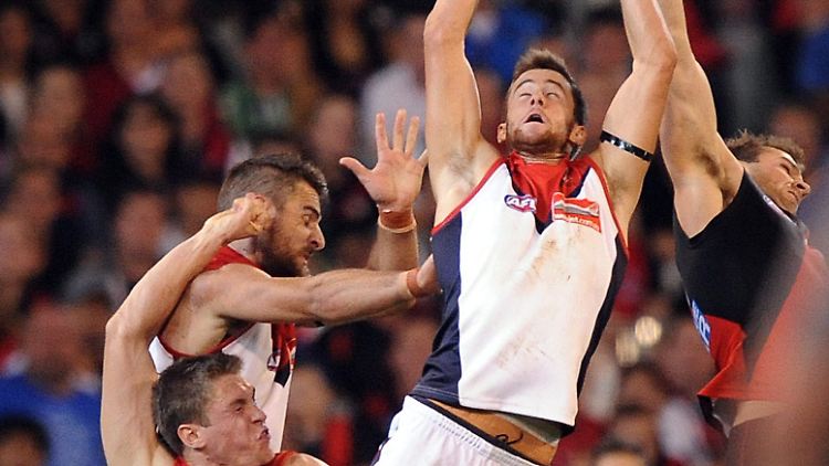 Zwölf gesperrte Essendon-Spieler sind noch aktiv. Sie verpassen die Saison 2016.