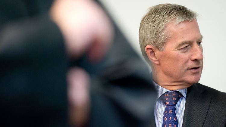Jürgen Fitschen muss mehr Zeit im Gerichtssaal verbringen. 