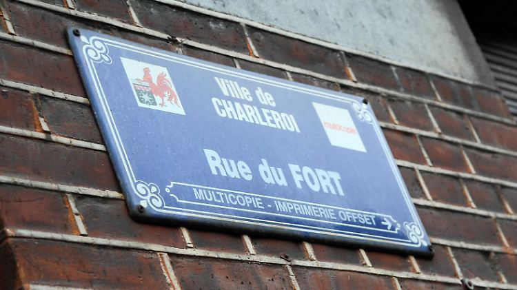 Das Versteck der Pariser Attentäter soll in dieser Straße im südbelgischen Charleroi gewesen sein.