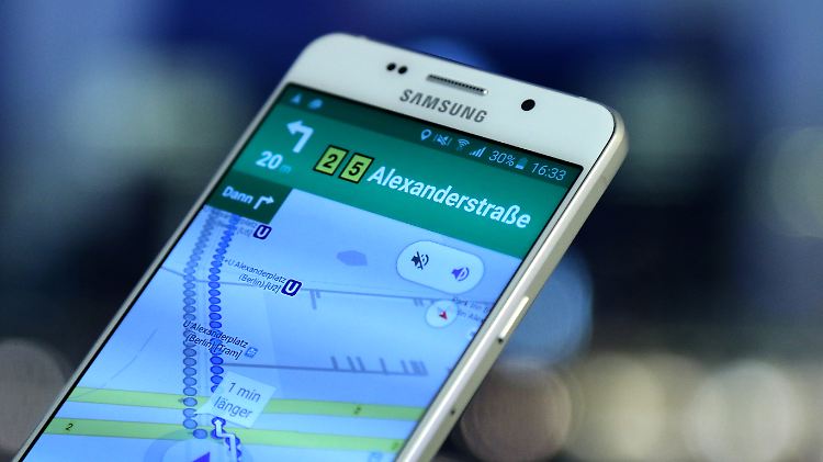 Maps soll das Ziel seiner Nutzer erkennen können, ohne dass sie es vorher eingeben müssen. 