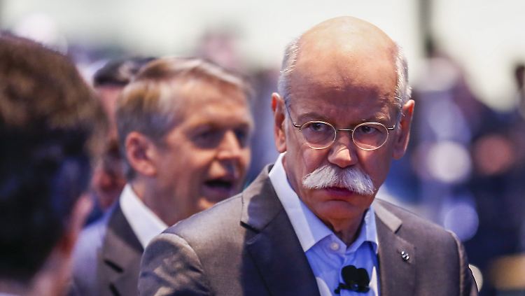 Dieter Zetsche schreibt die Dieseltechnologie nicht ab.