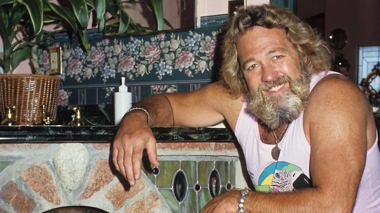 Wie in der Serie sah er beinahe auch im wirklichen Leben aus: Dan Haggerty.