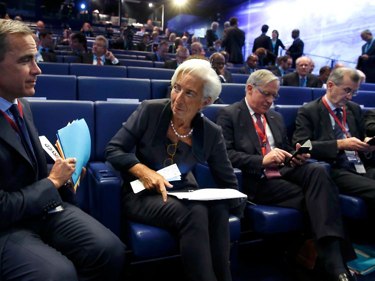 Christine Lagarde: "Wir schauen weiter hin, wir beobachten, wir machen unsere Anmerkungen."